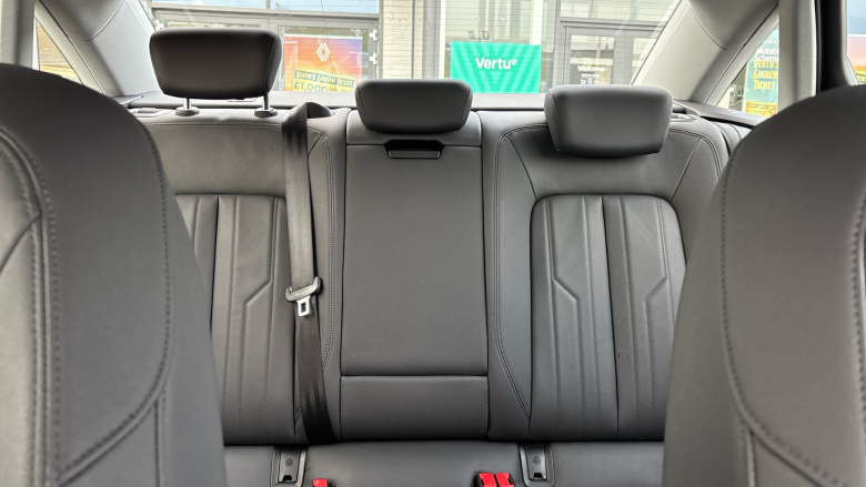 Audi A6 40 TFSI Sport 4dr S Tronic [Tech Pack] Petrol Saloon